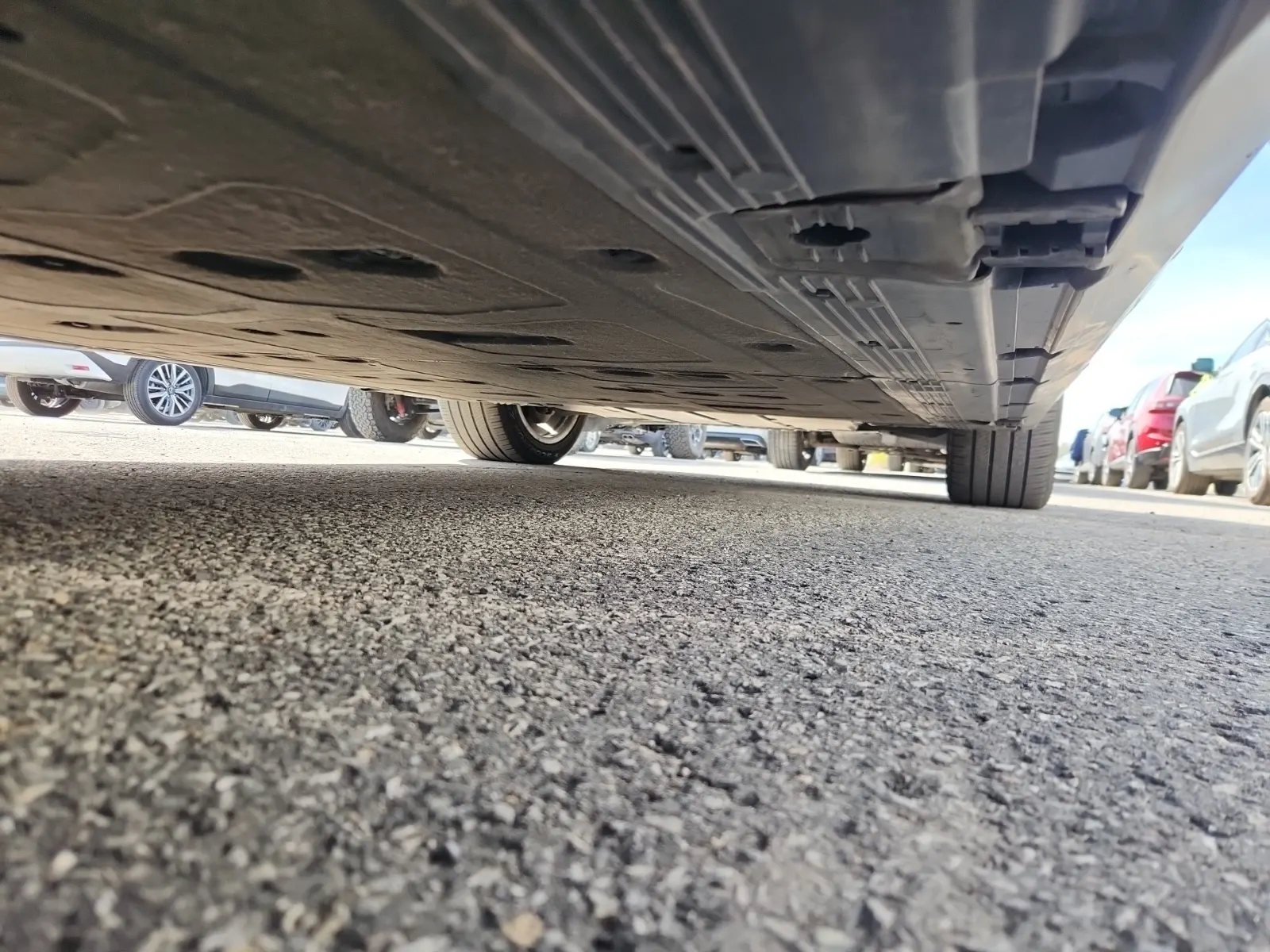 Undercarriage - Passenger Photo