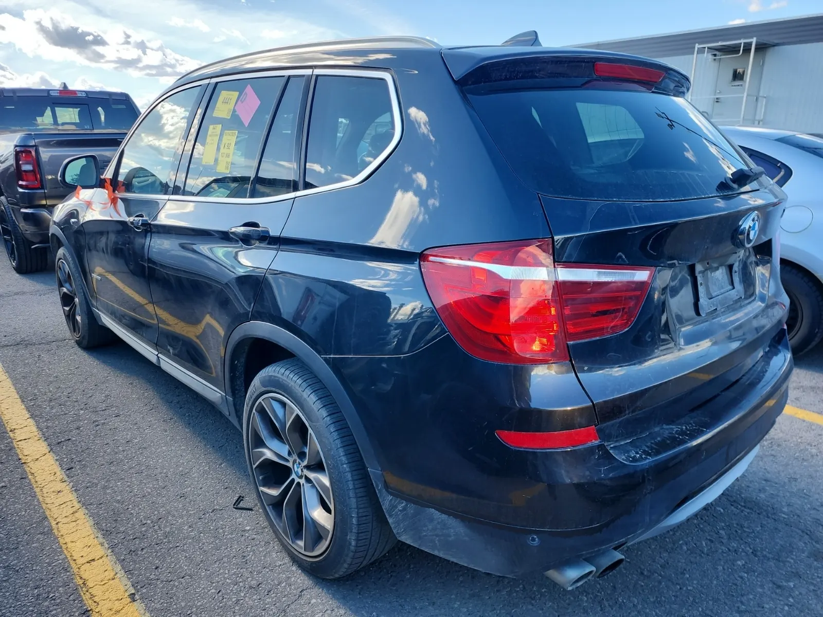 Driver Rear 3/4 Photo