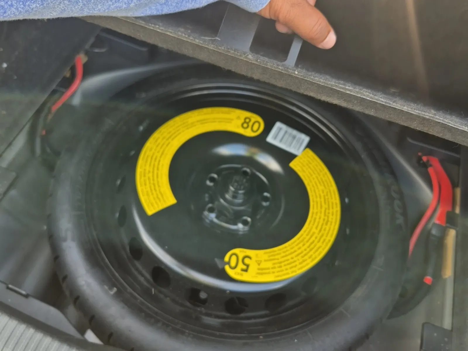 Spare Tire & Wheel Photo