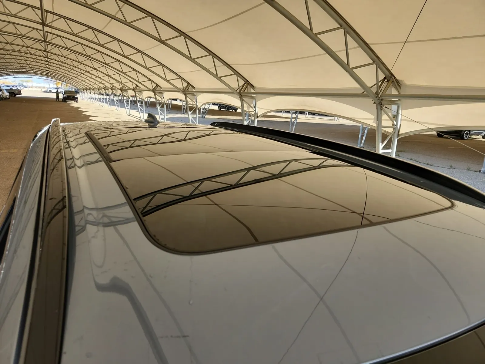 Exterior Roof Photo