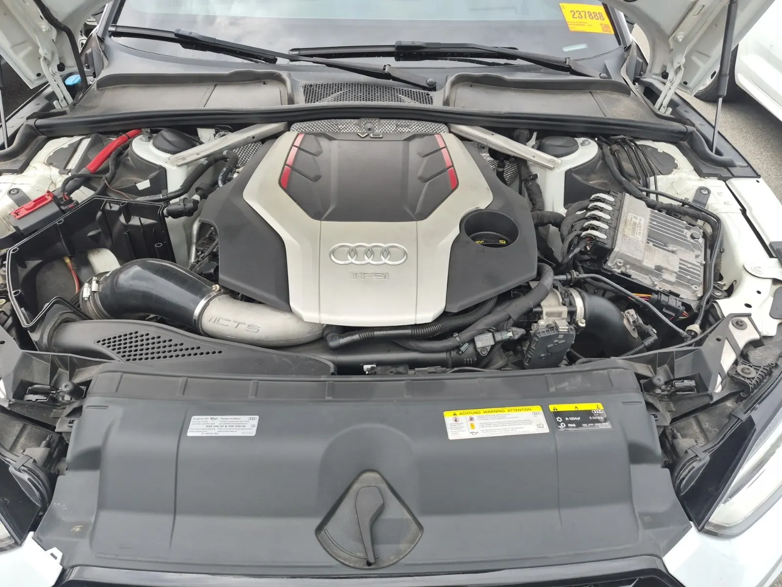 Engine Photo