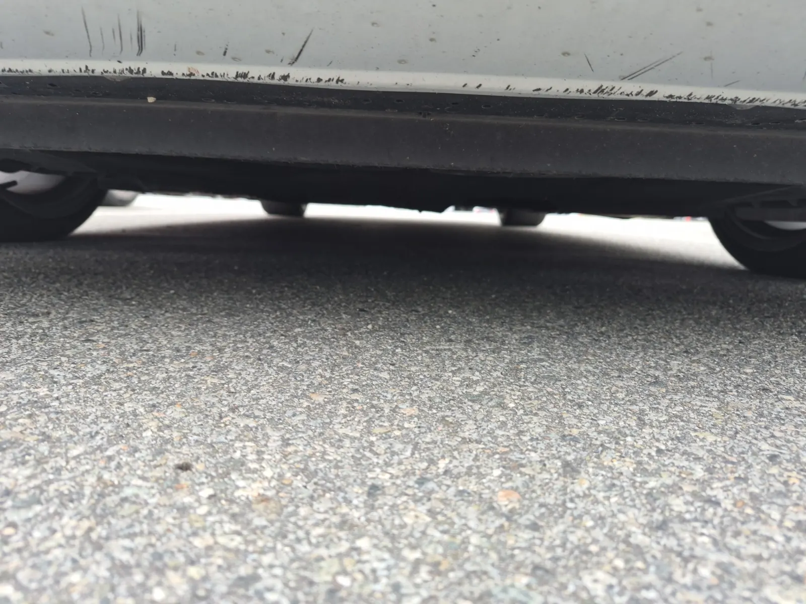 Undercarriage - Front Photo