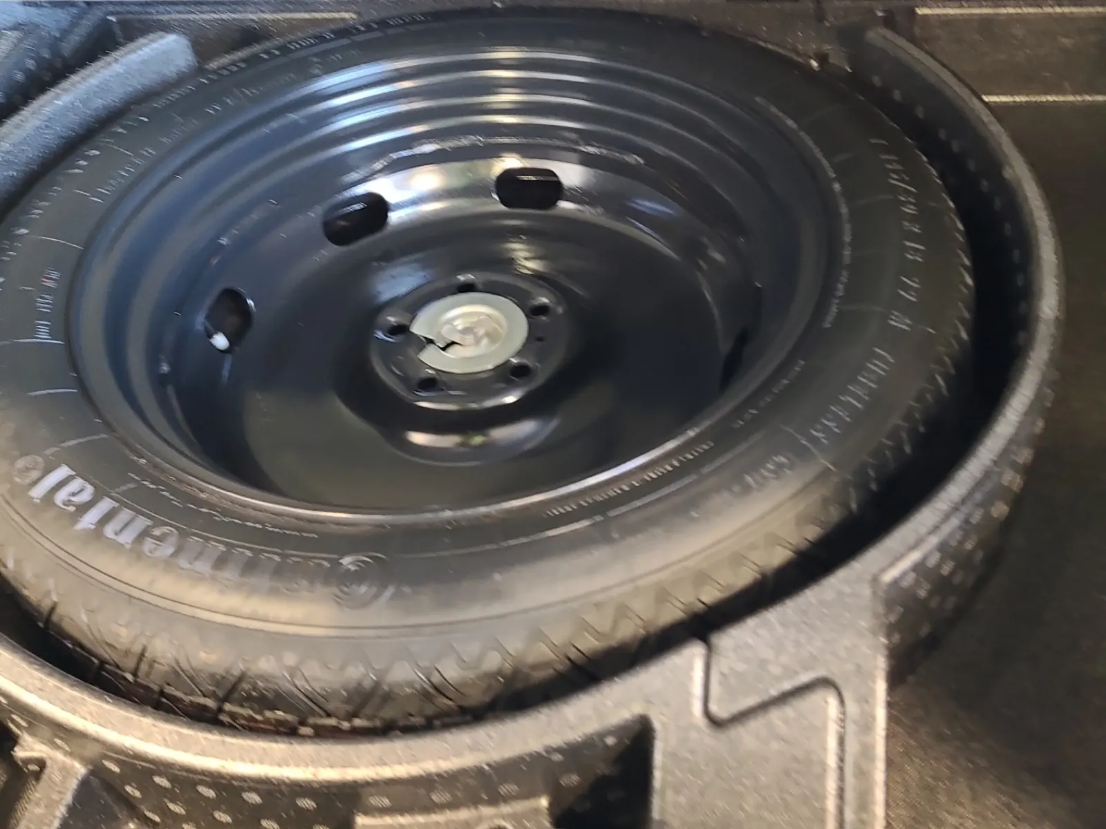 Spare Tire & Wheel Photo