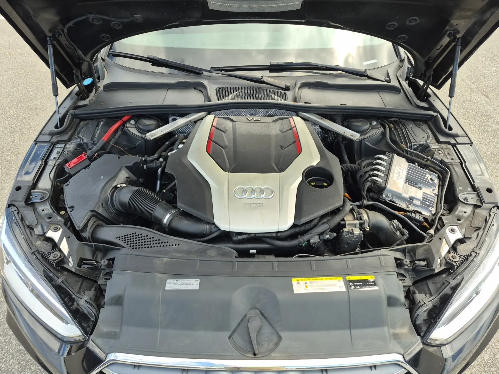 Engine Photo