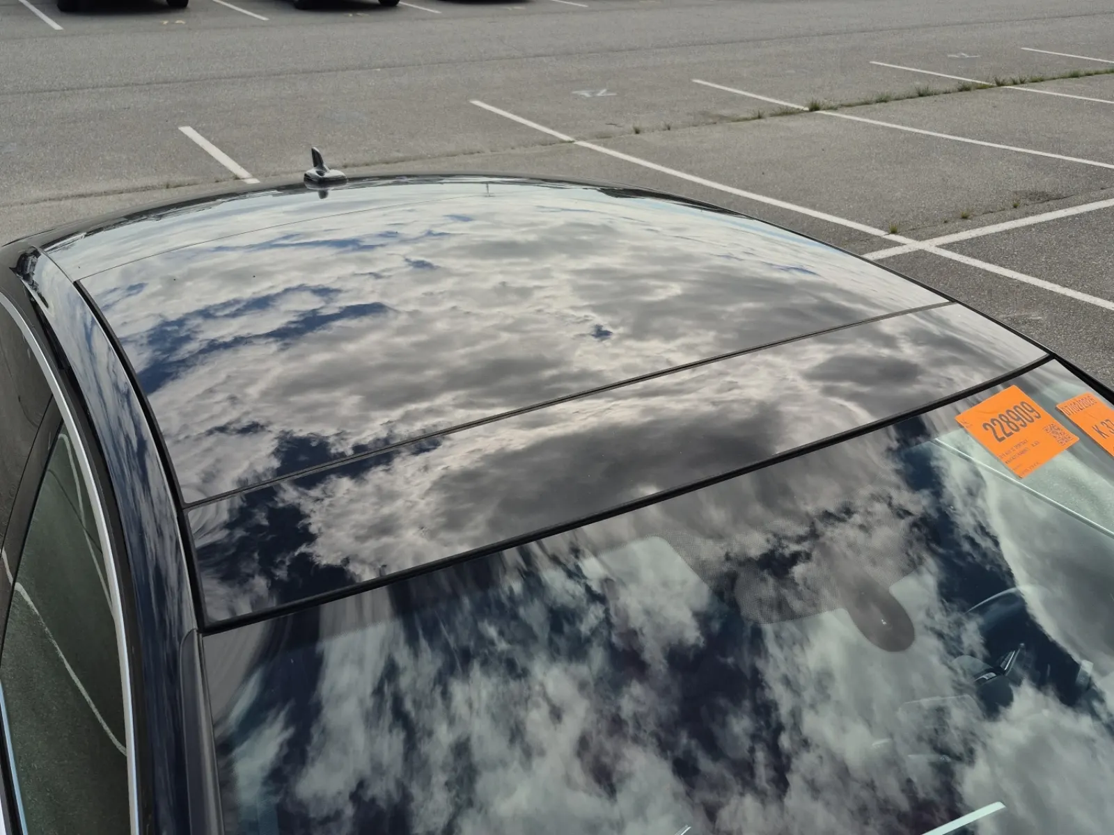 Exterior Roof Photo