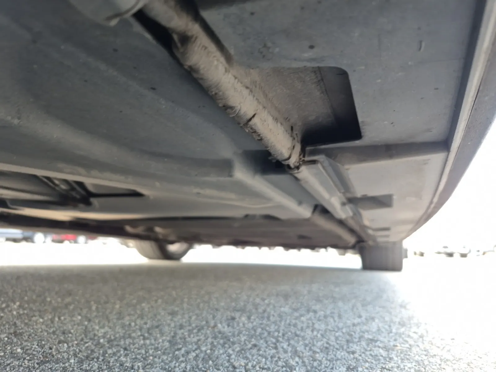 Undercarriage - Passenger Photo