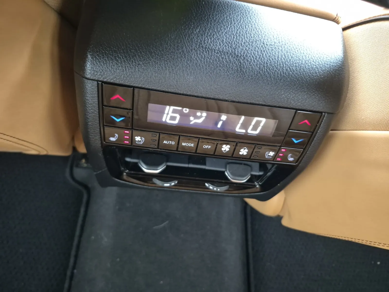 Extra Photo 5
