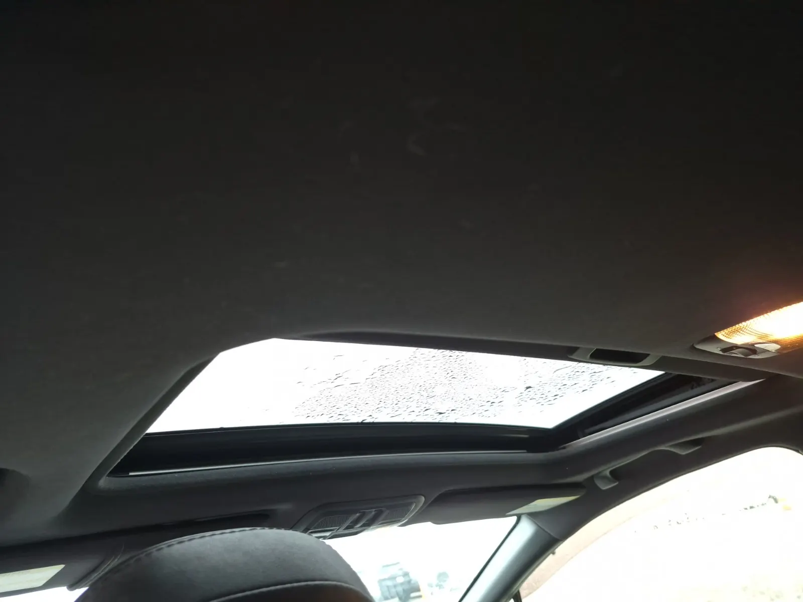 Interior Roof Photo