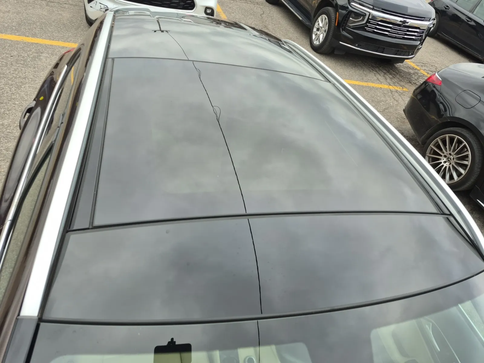Exterior Roof Photo