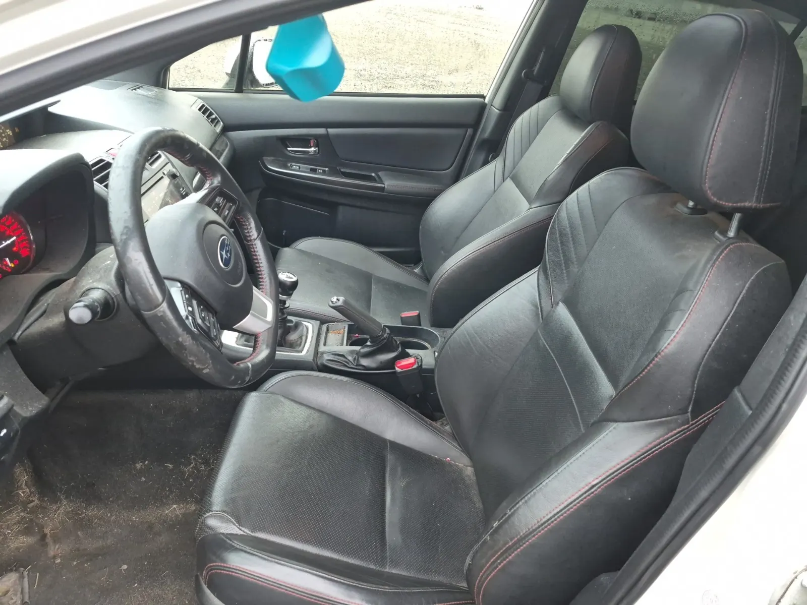 Front Interior Photo