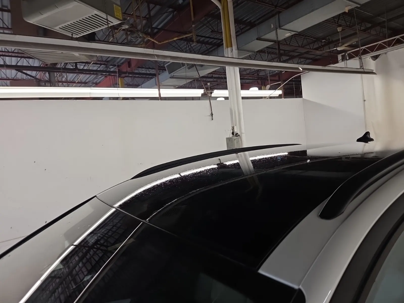Exterior Roof Photo