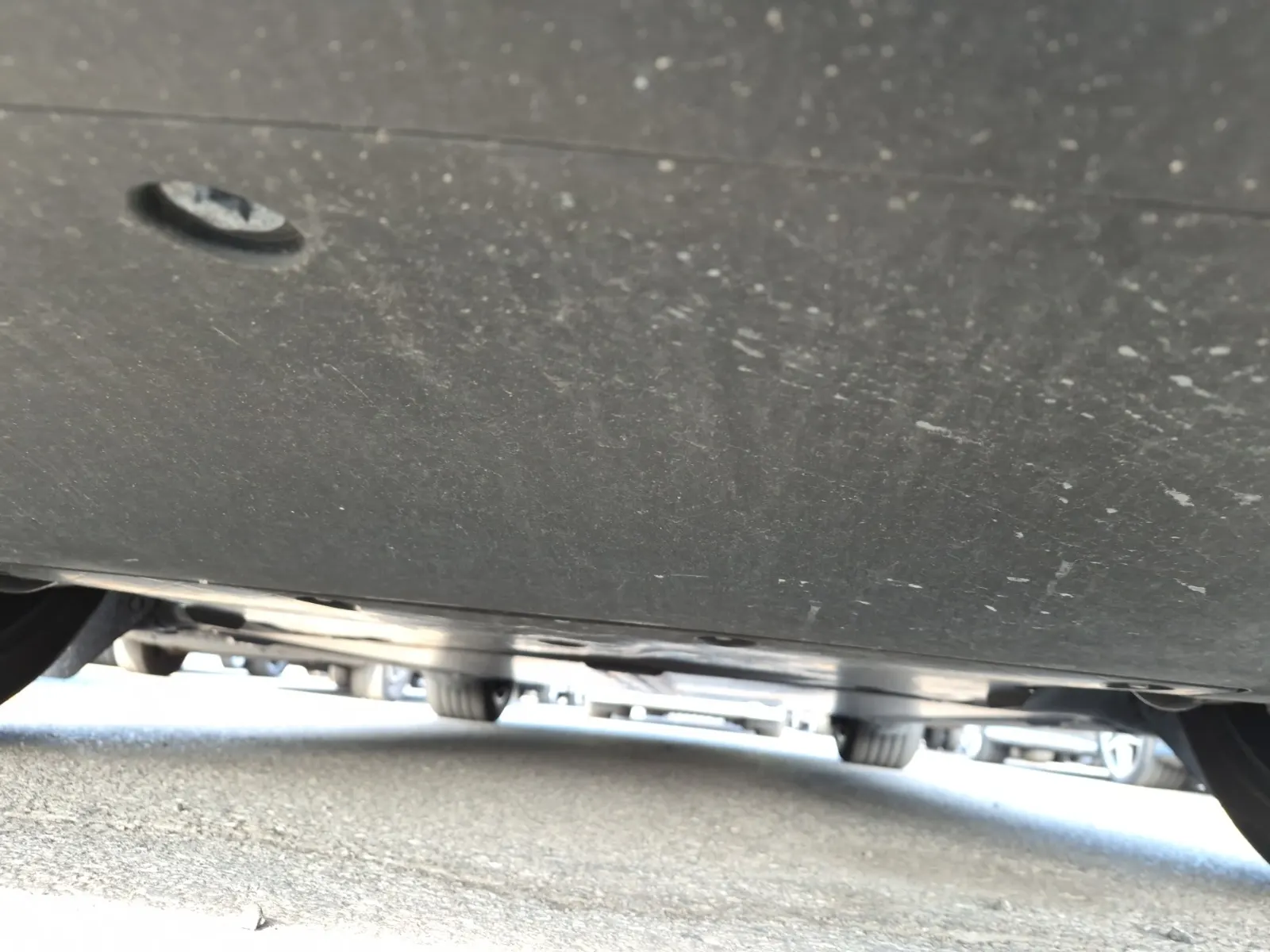 Undercarriage - Front Photo