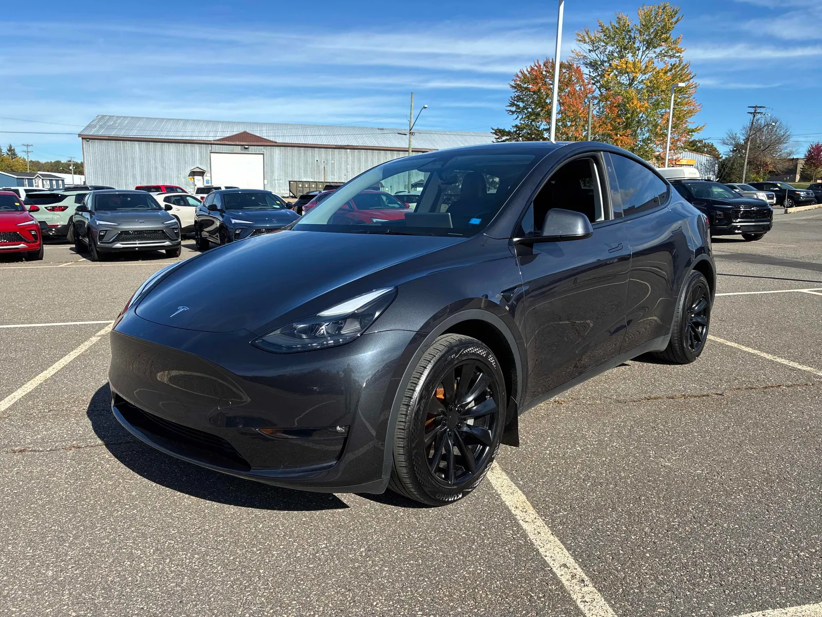 3/4 Front (Main image)