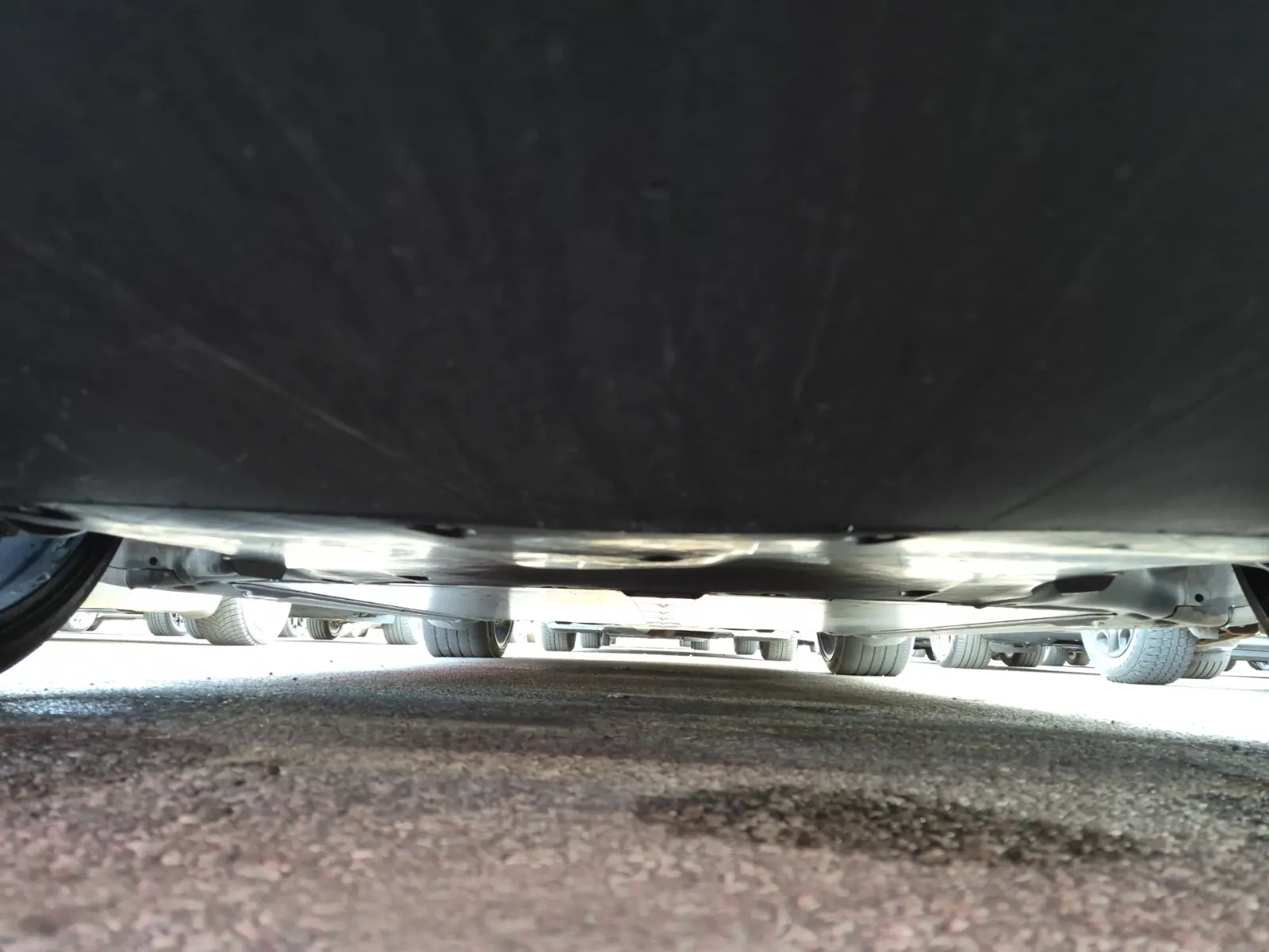Undercarriage - Front Photo