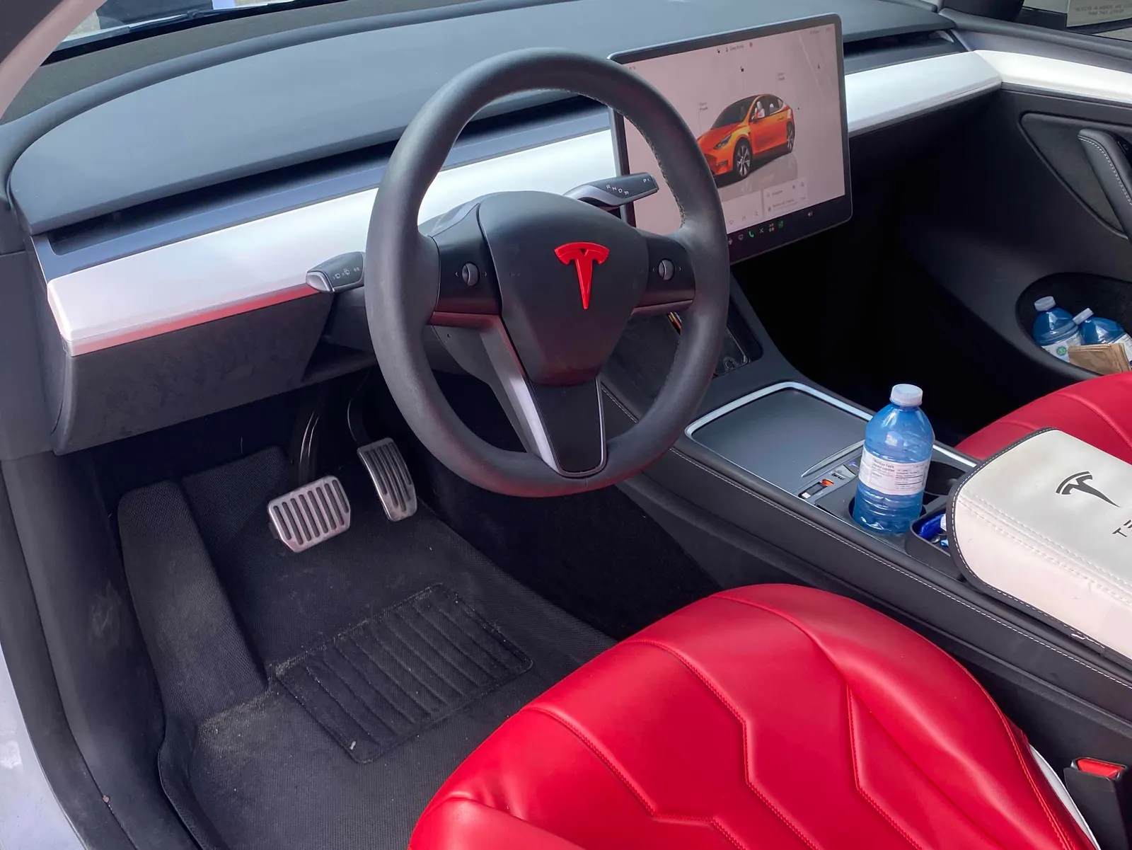 Interior driver side