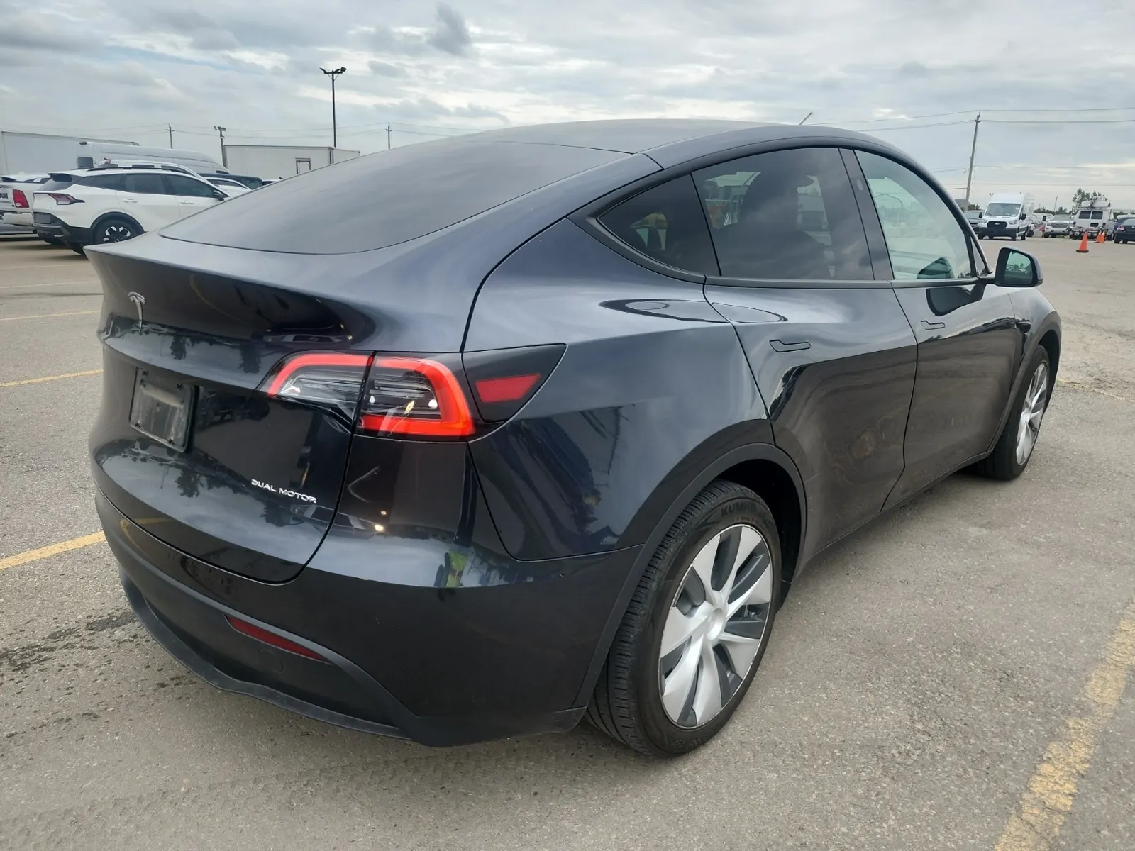 Passenger Rear 3/4 Photo