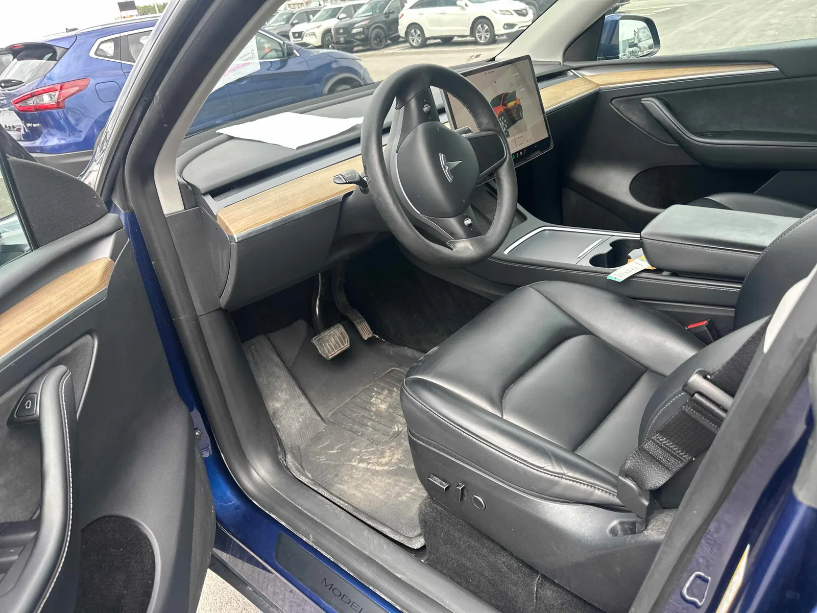 Interior driver side