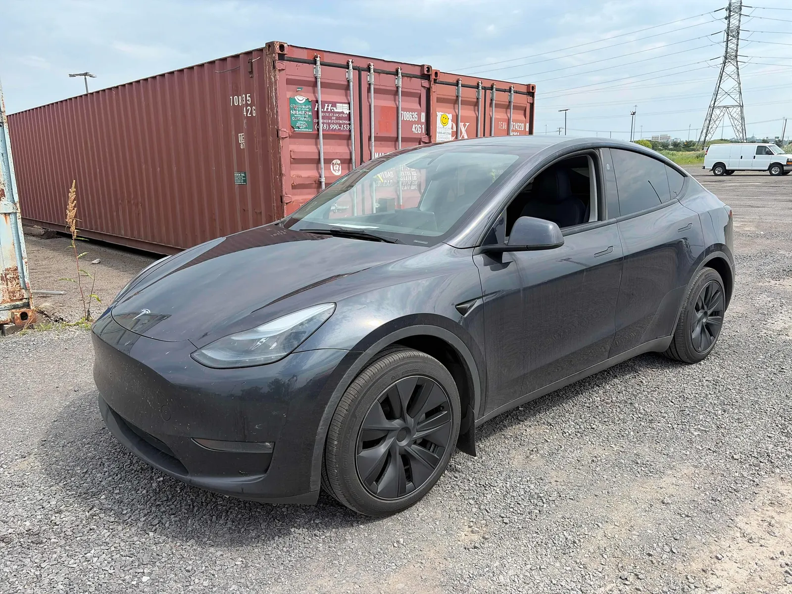 3/4 Front (Main image)