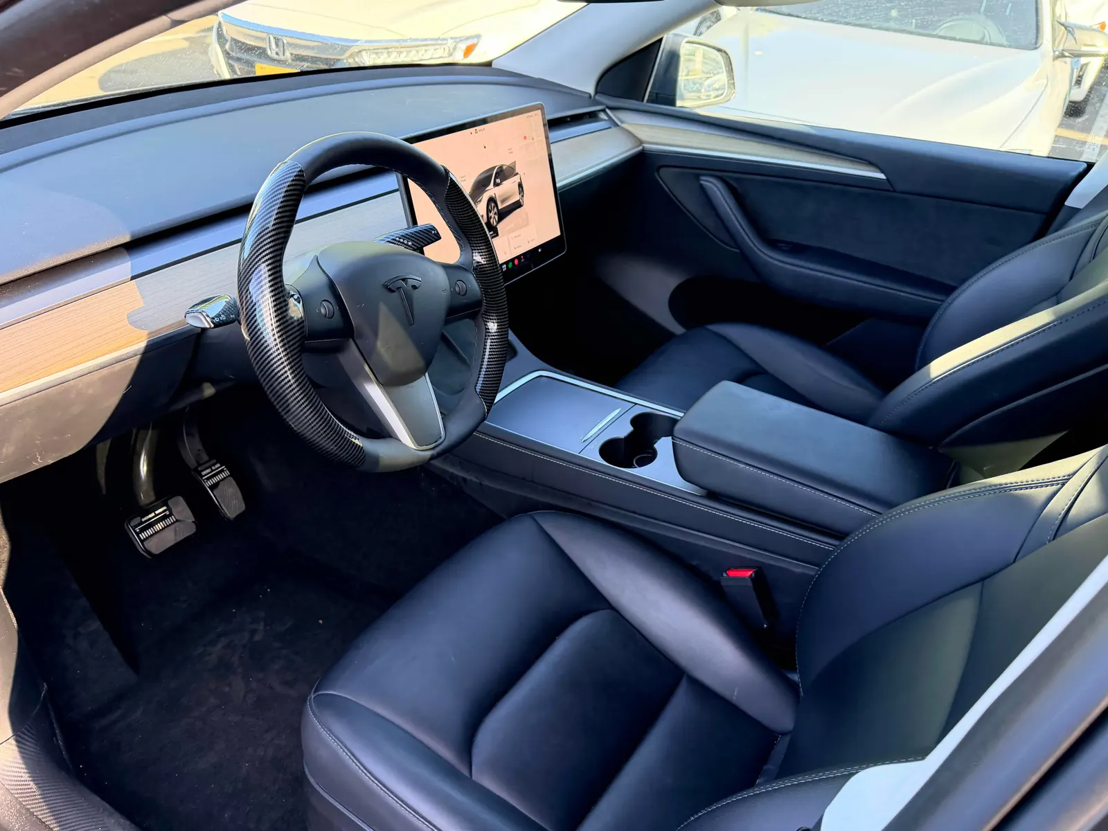 Interior driver side