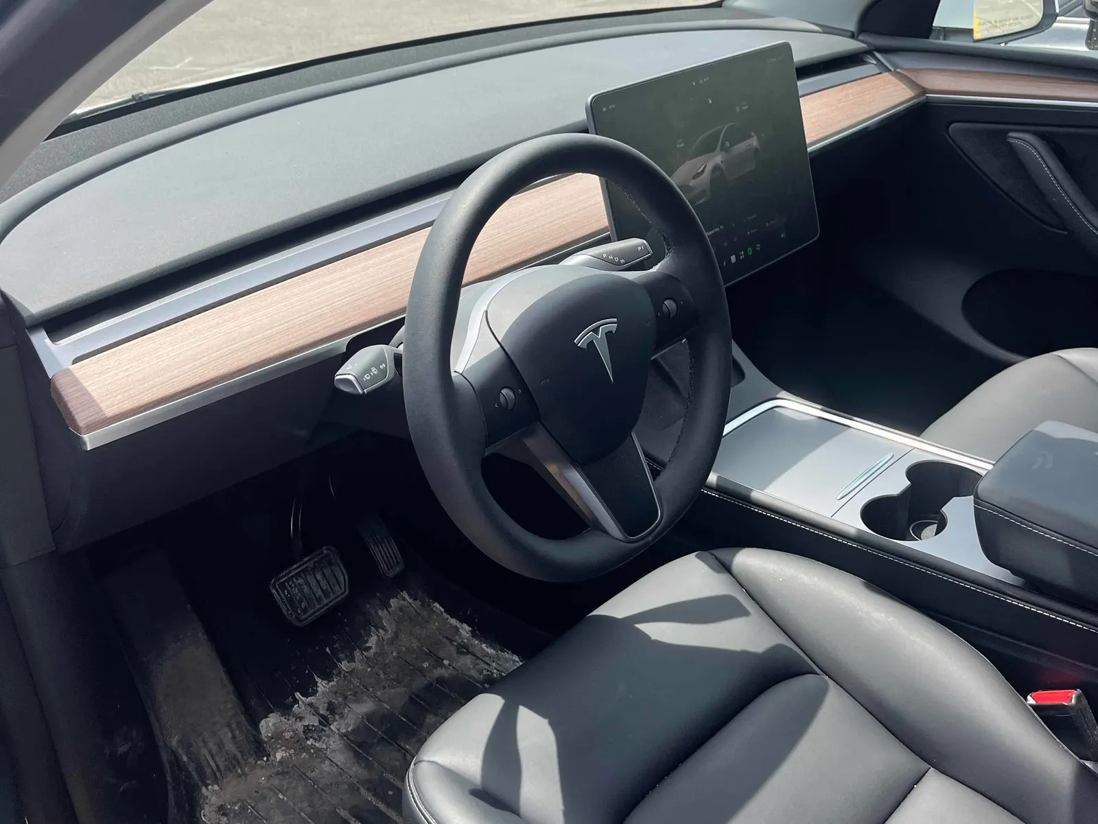 Interior driver side