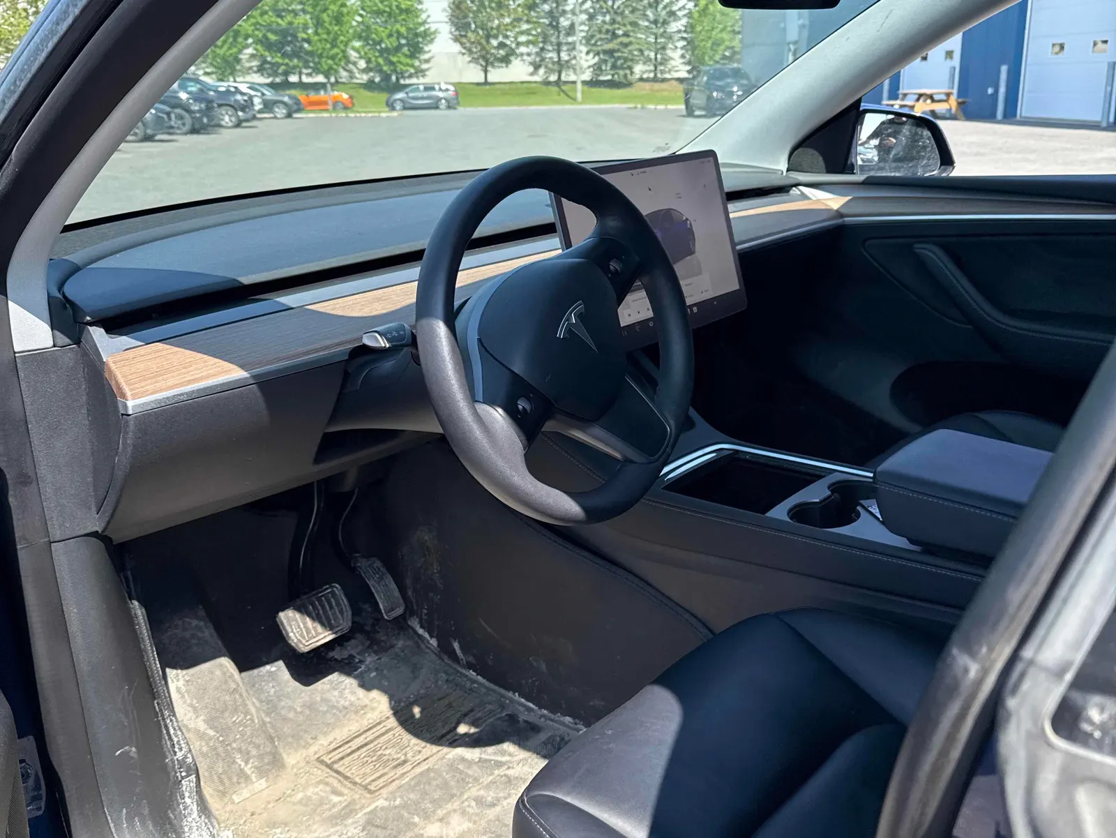 Interior driver side