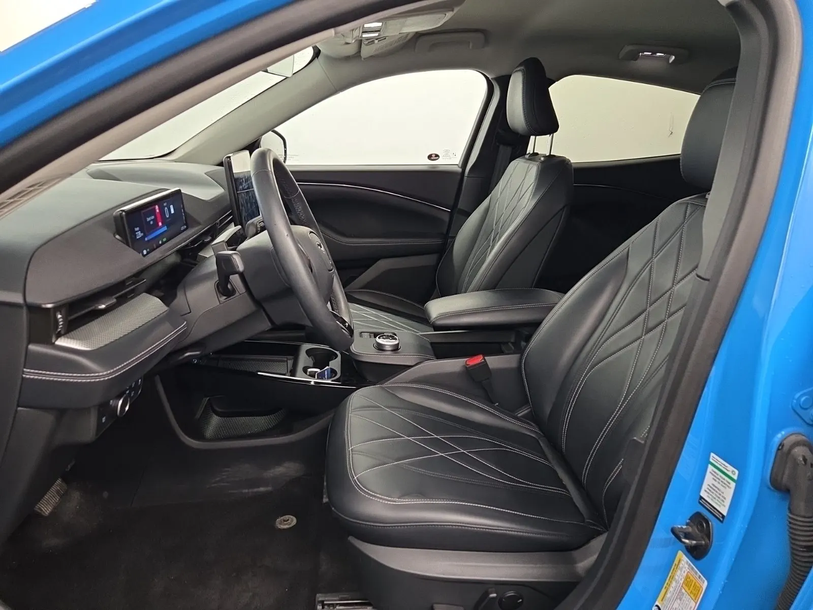 Front Interior Photo