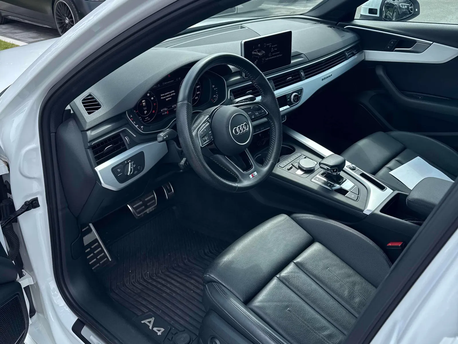 Interior driver side
