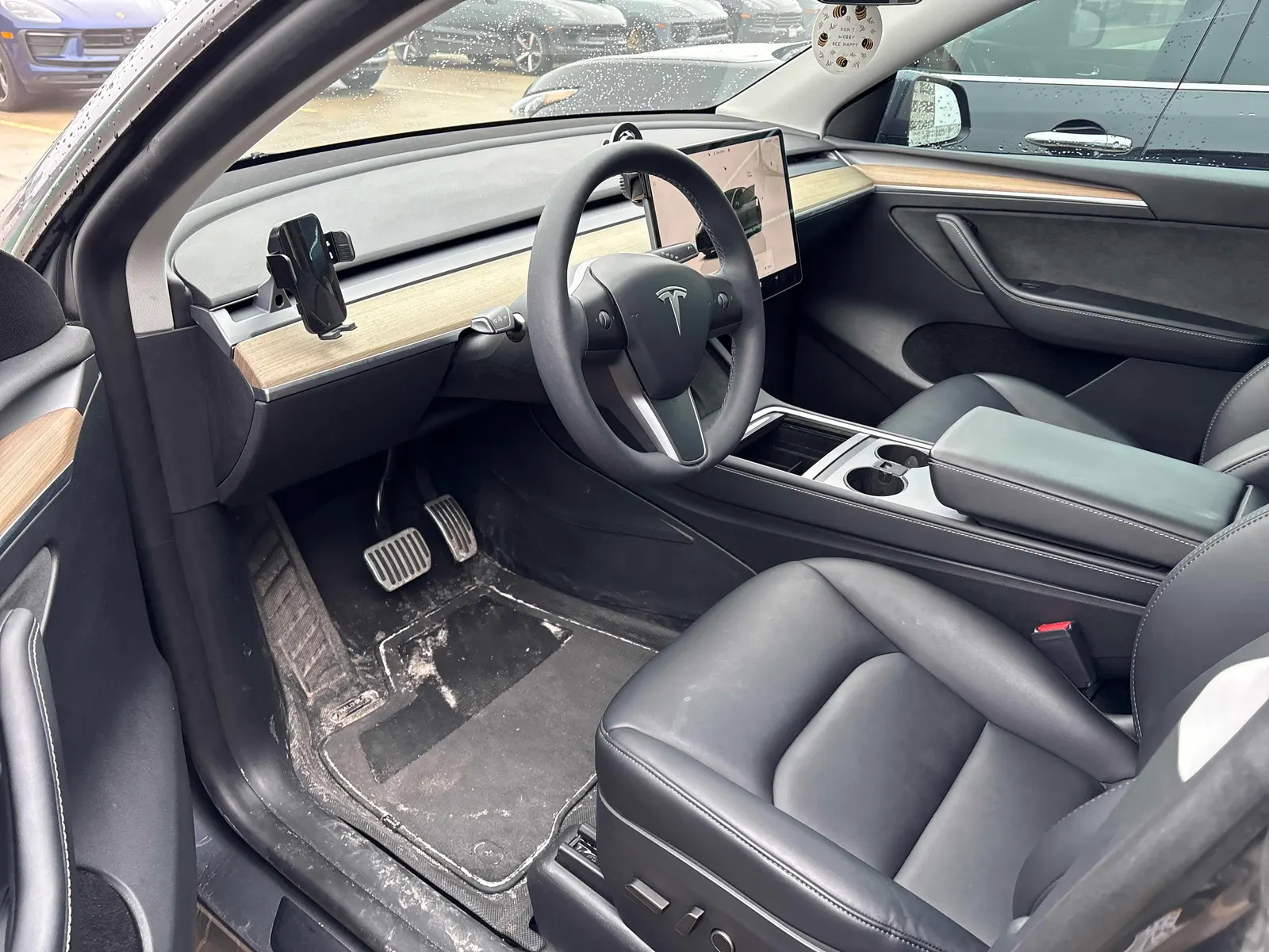 Interior driver side