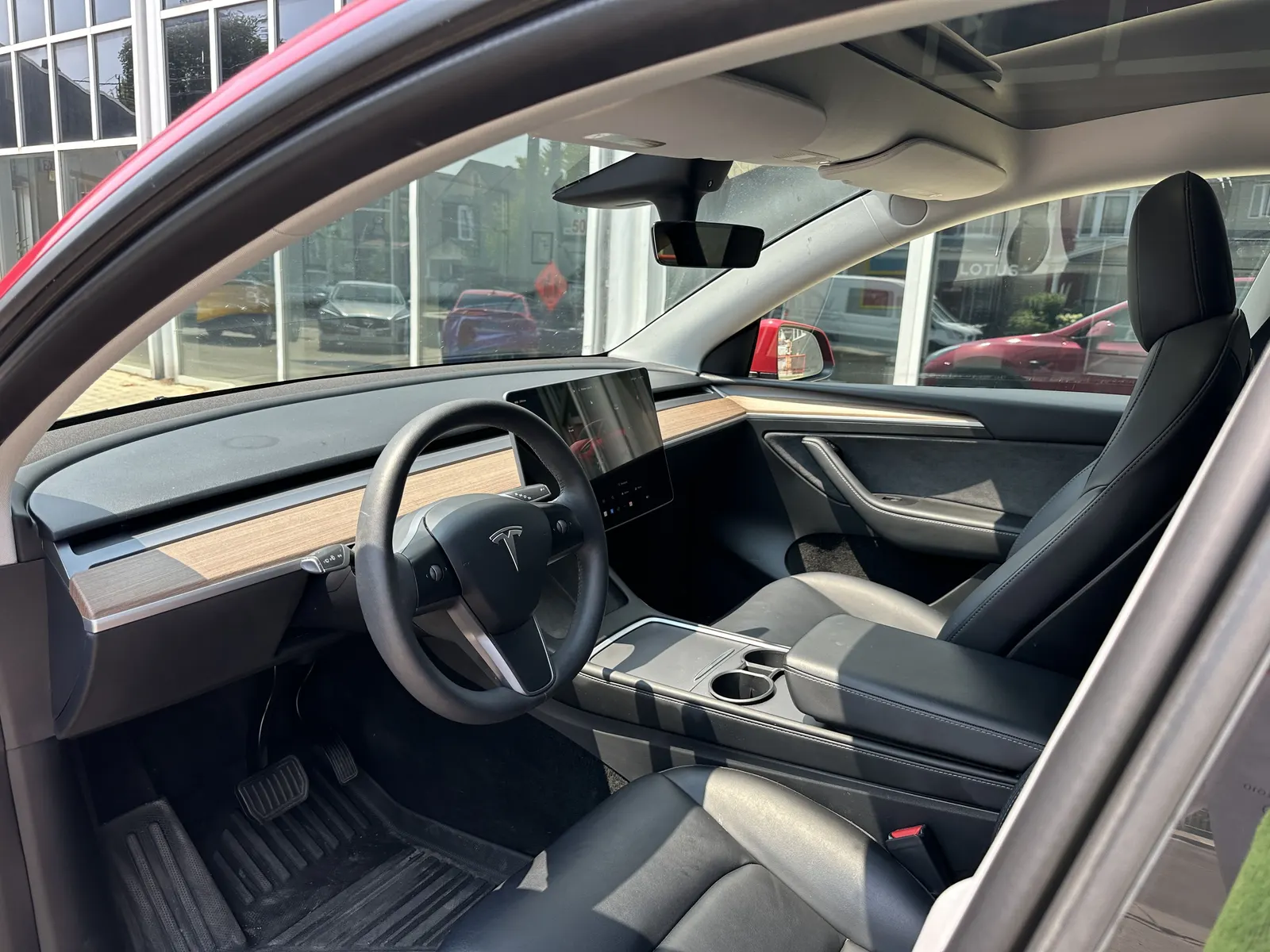 Interior driver side