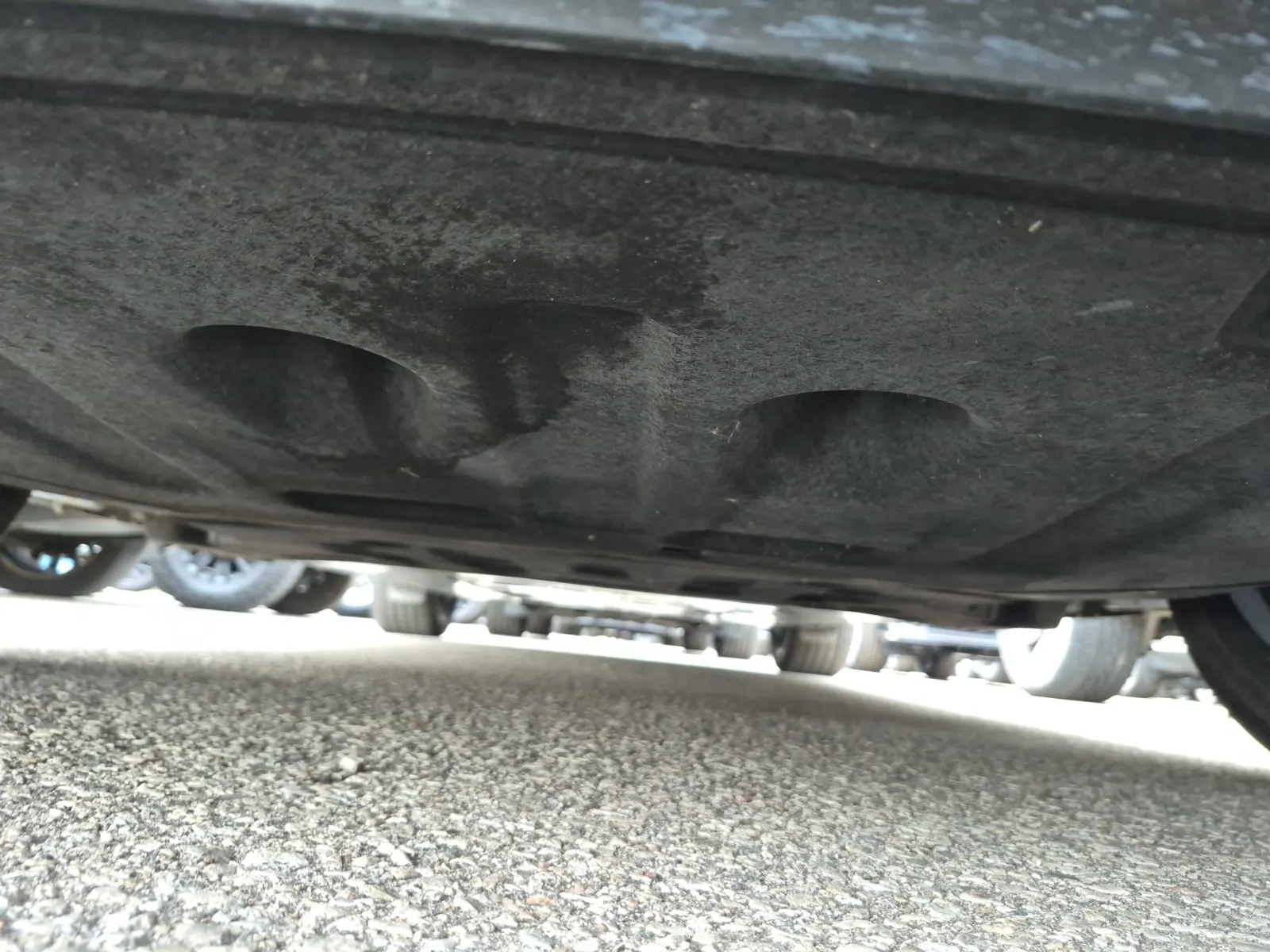 Undercarriage - Front Photo