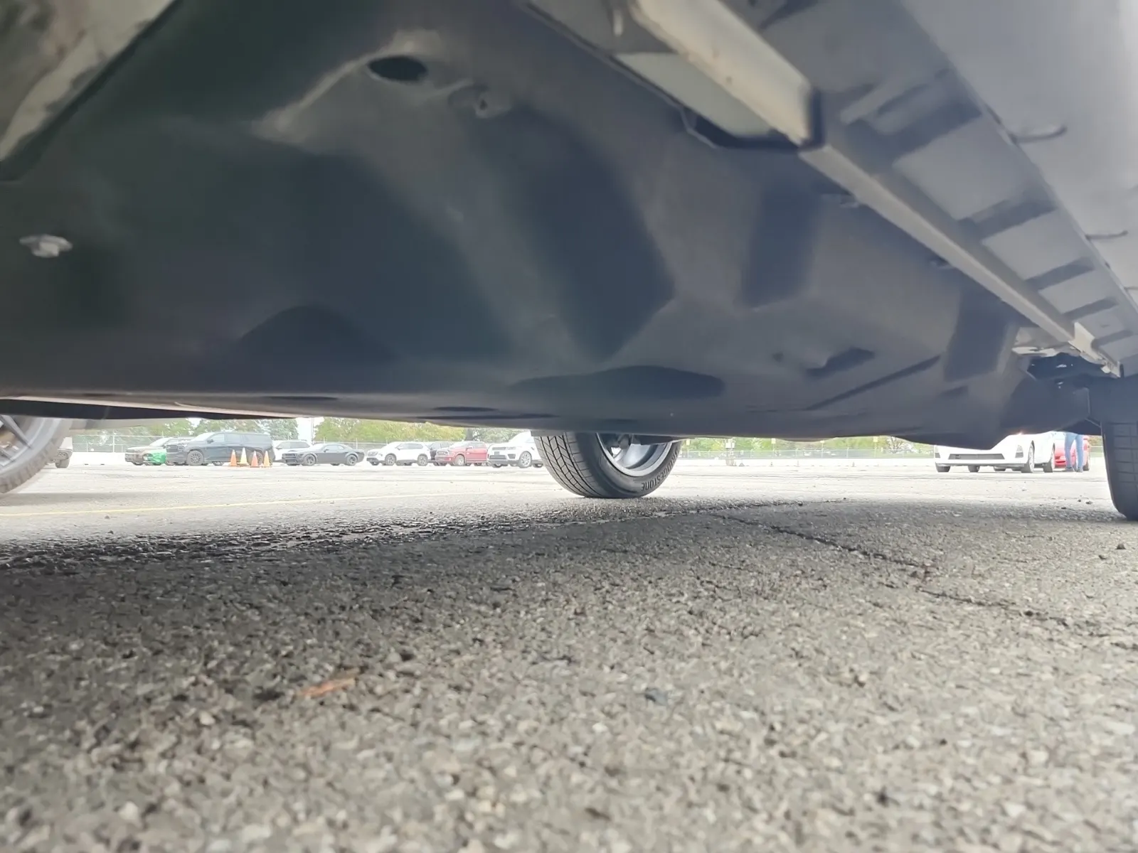 Undercarriage - Driver Photo