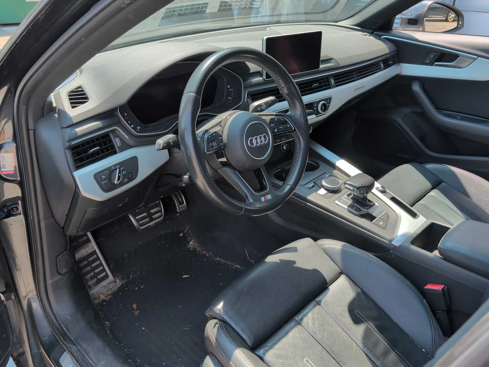 Interior driver side