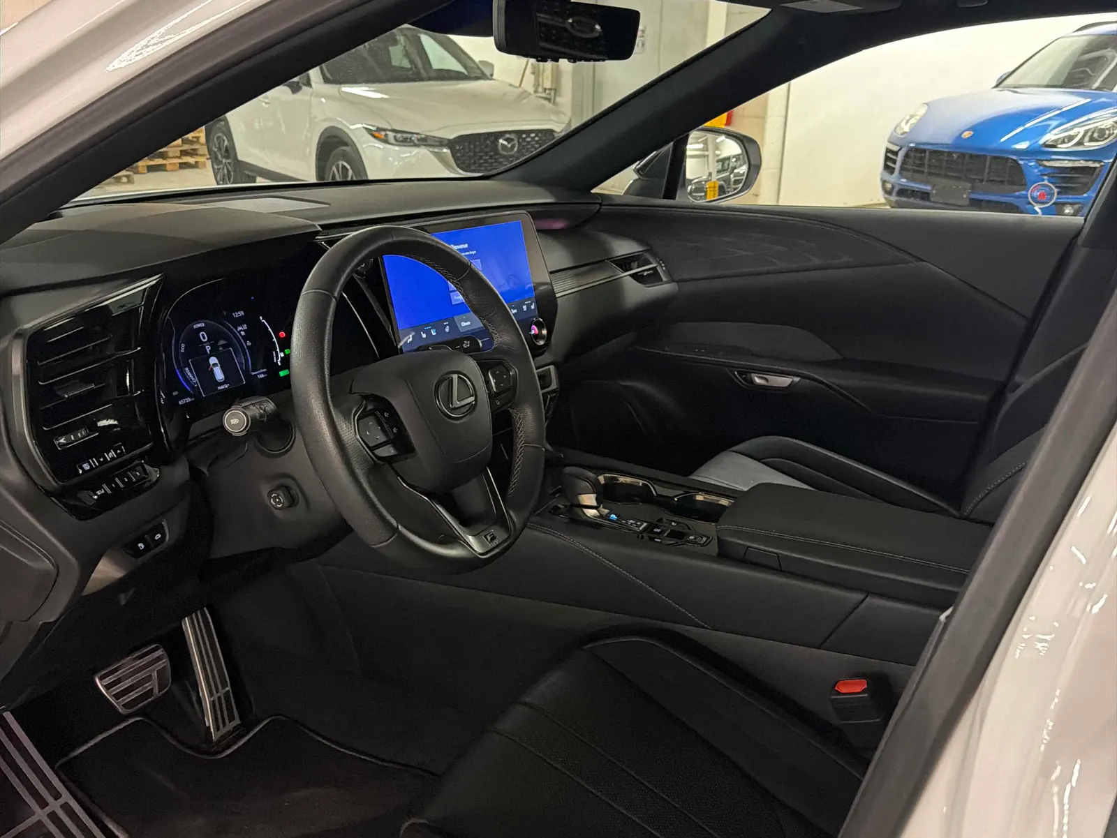 Interior driver side
