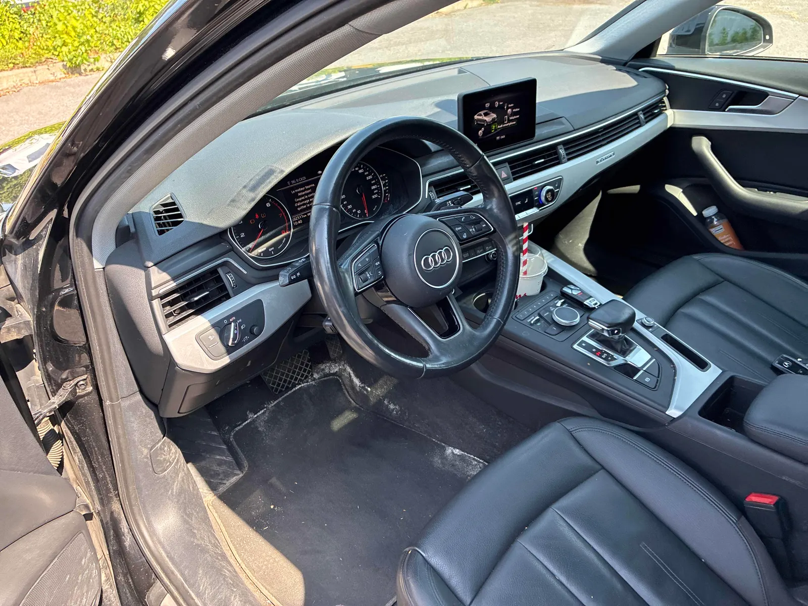 Interior driver side