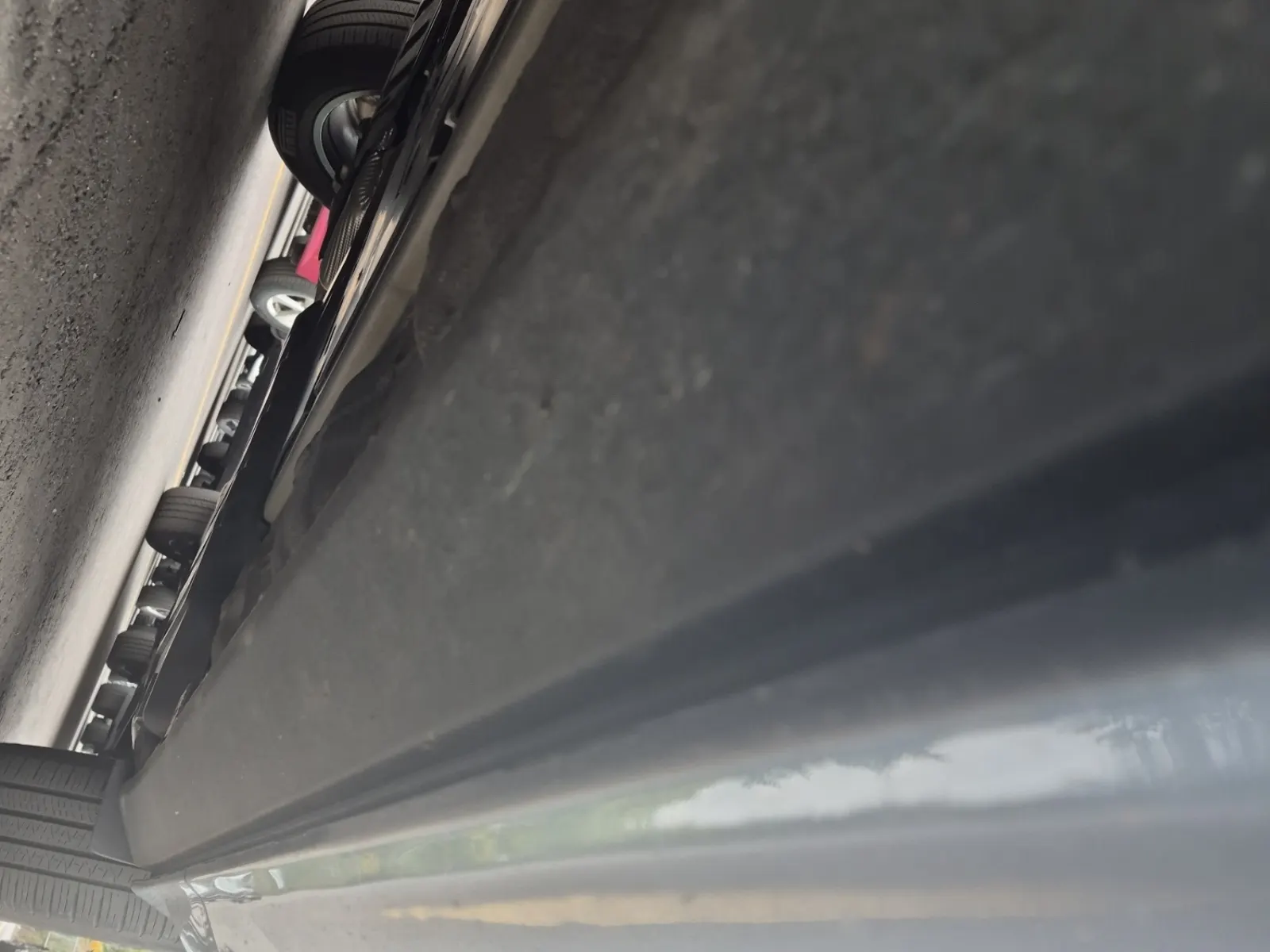 Undercarriage - Driver Photo