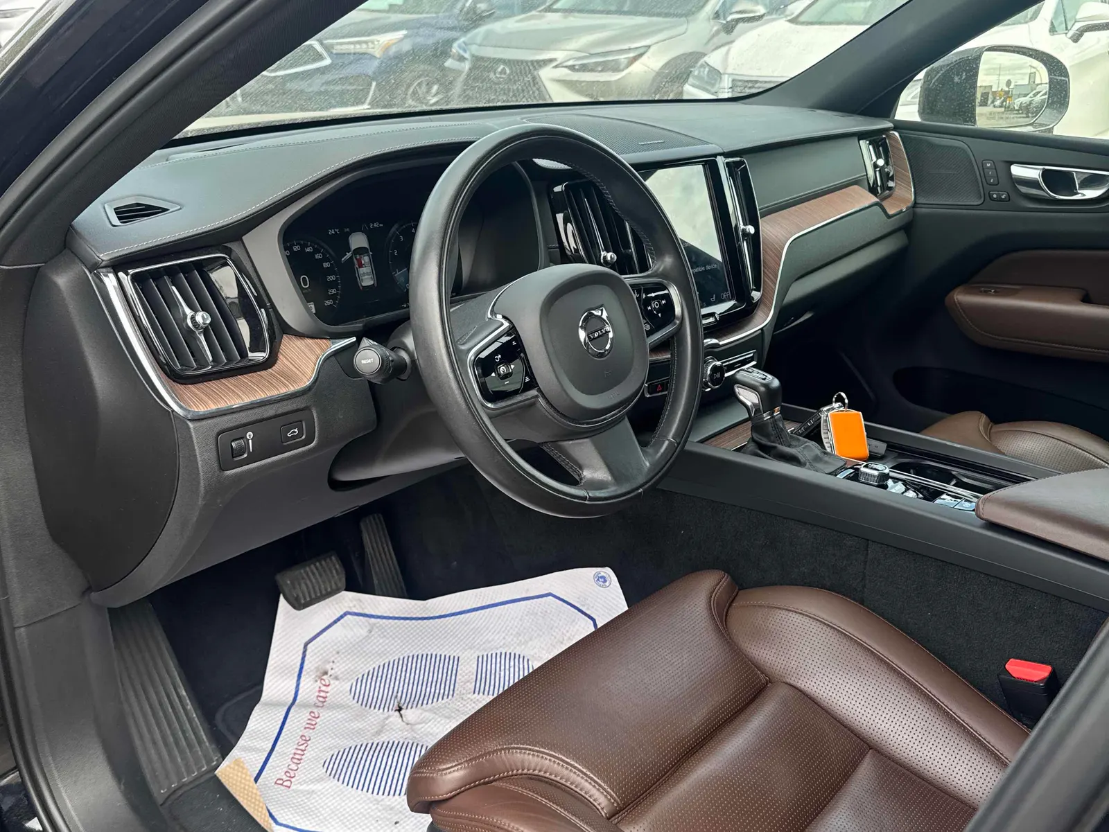 Interior driver side