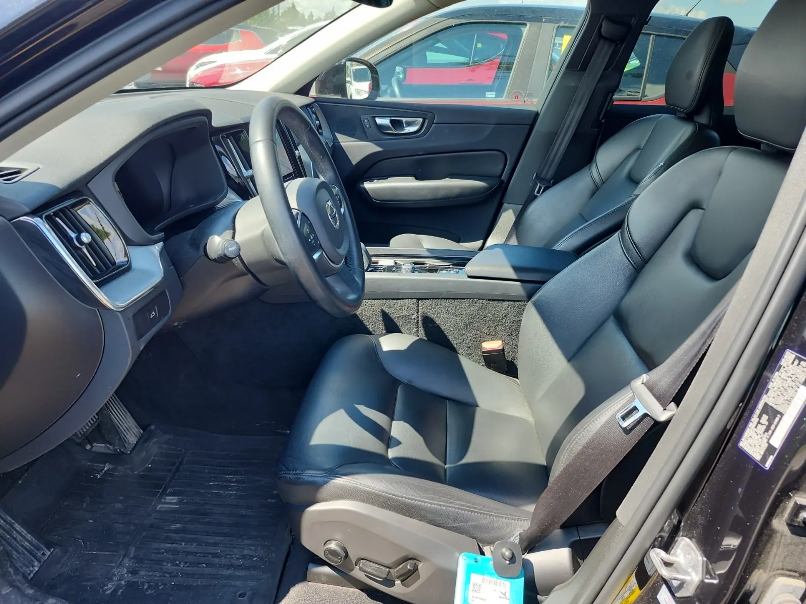 Front Interior Photo