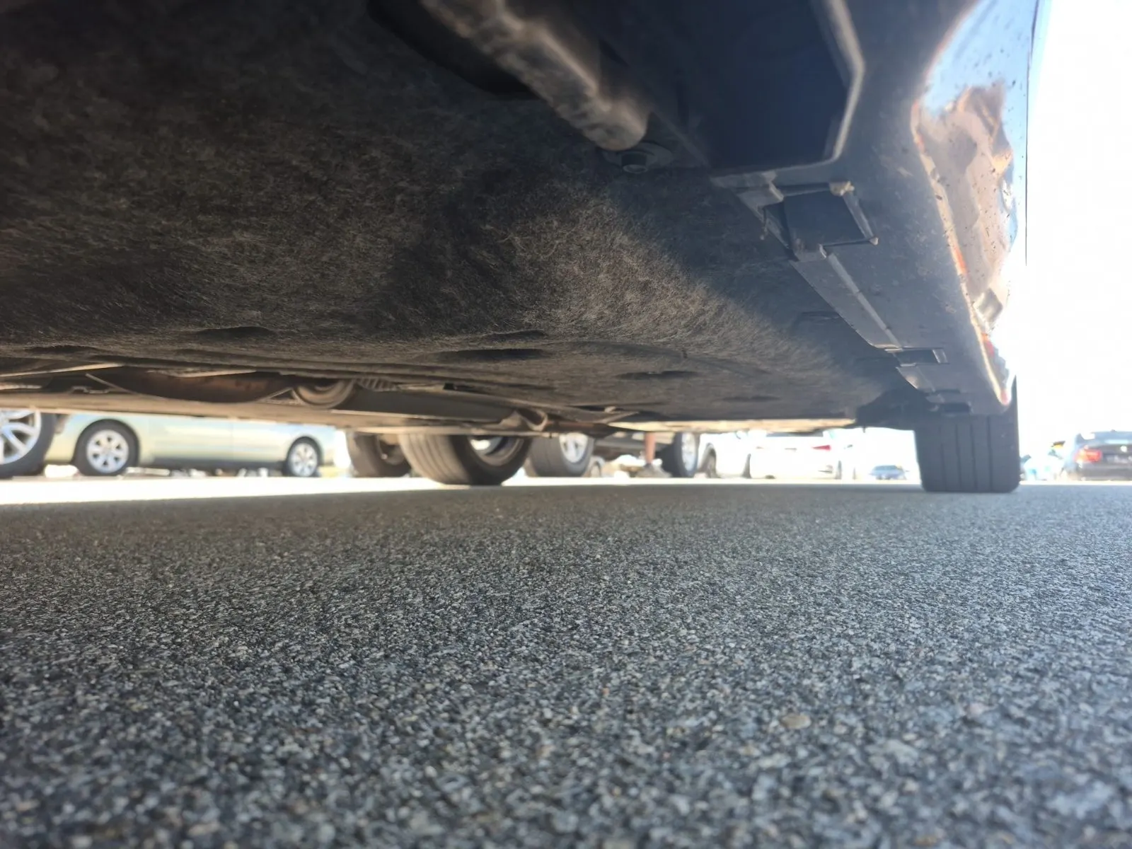 Undercarriage - Driver Photo
