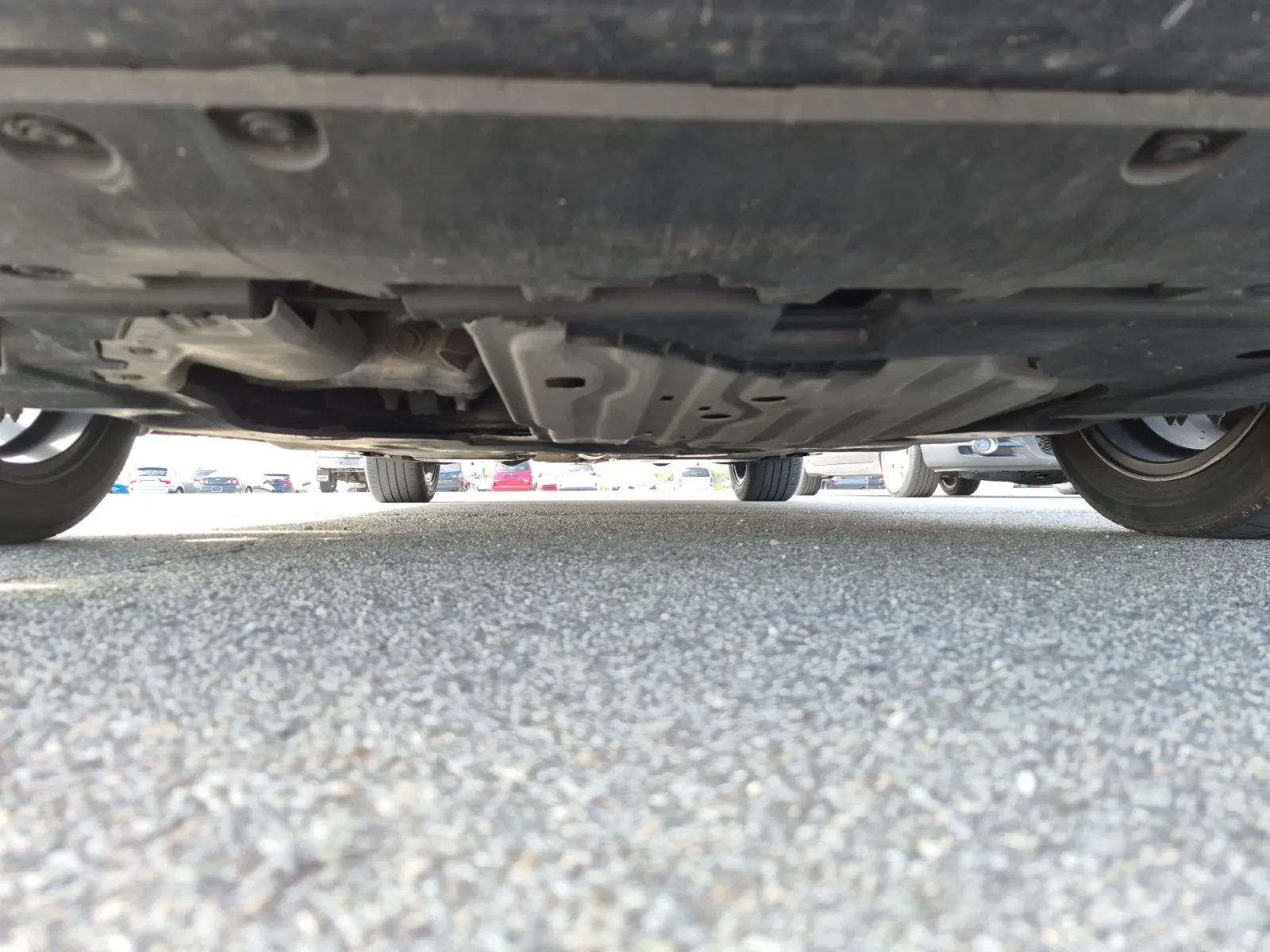 Undercarriage - Front Photo
