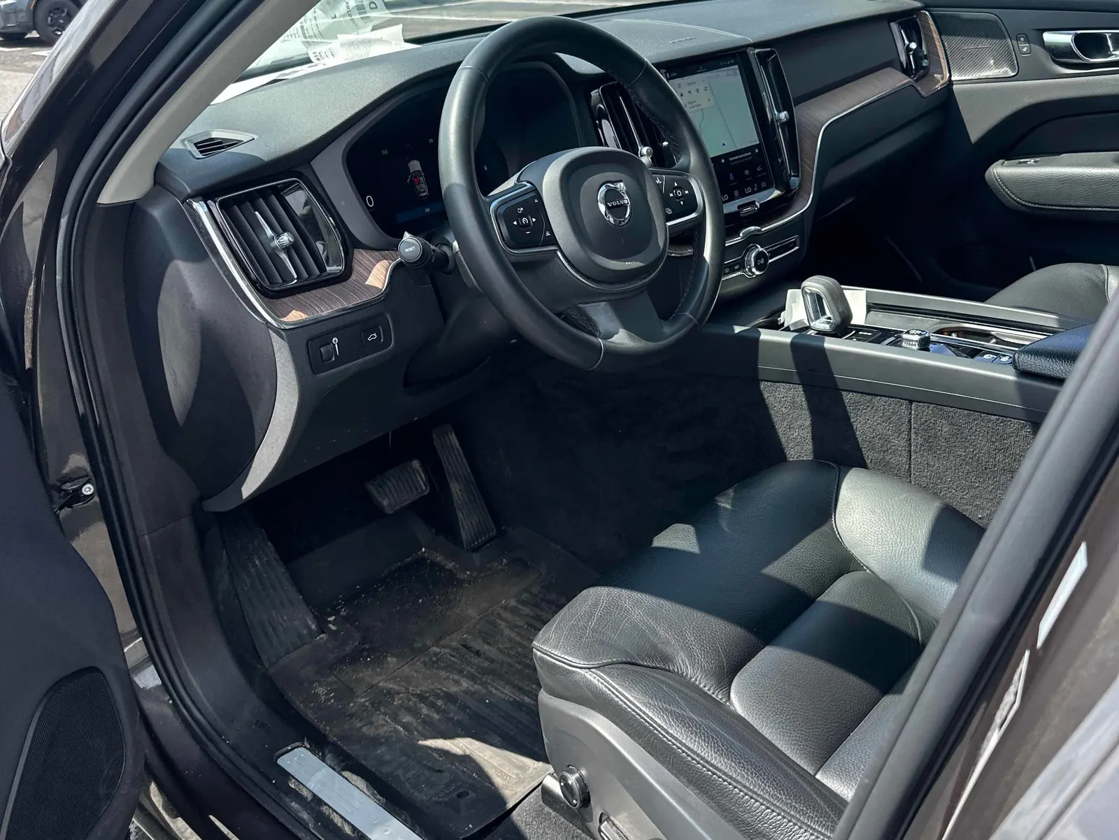 Interior driver side