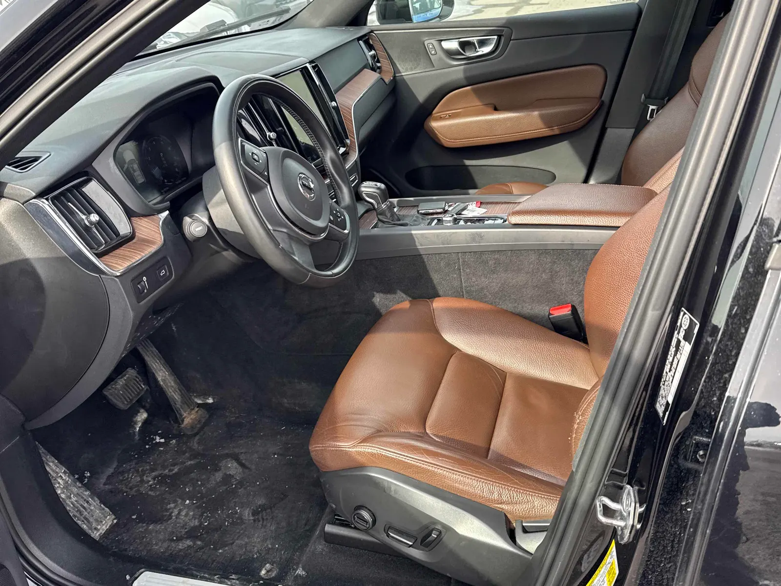 Interior driver side