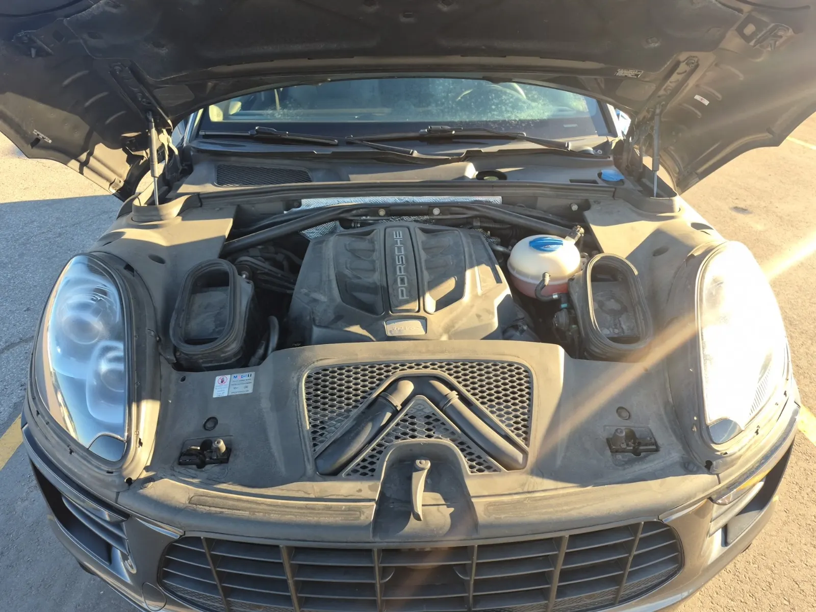 Engine Photo