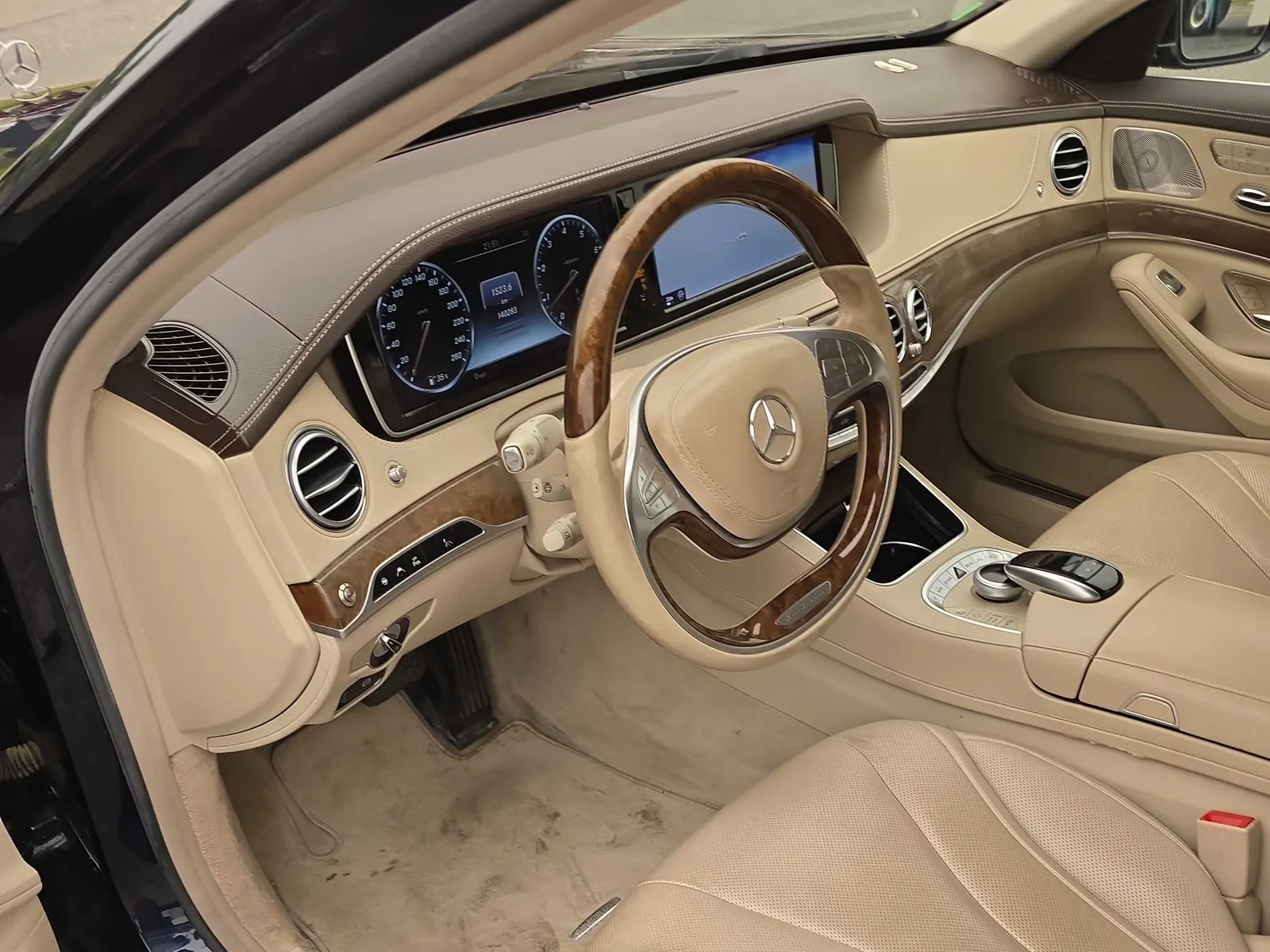 Interior driver side