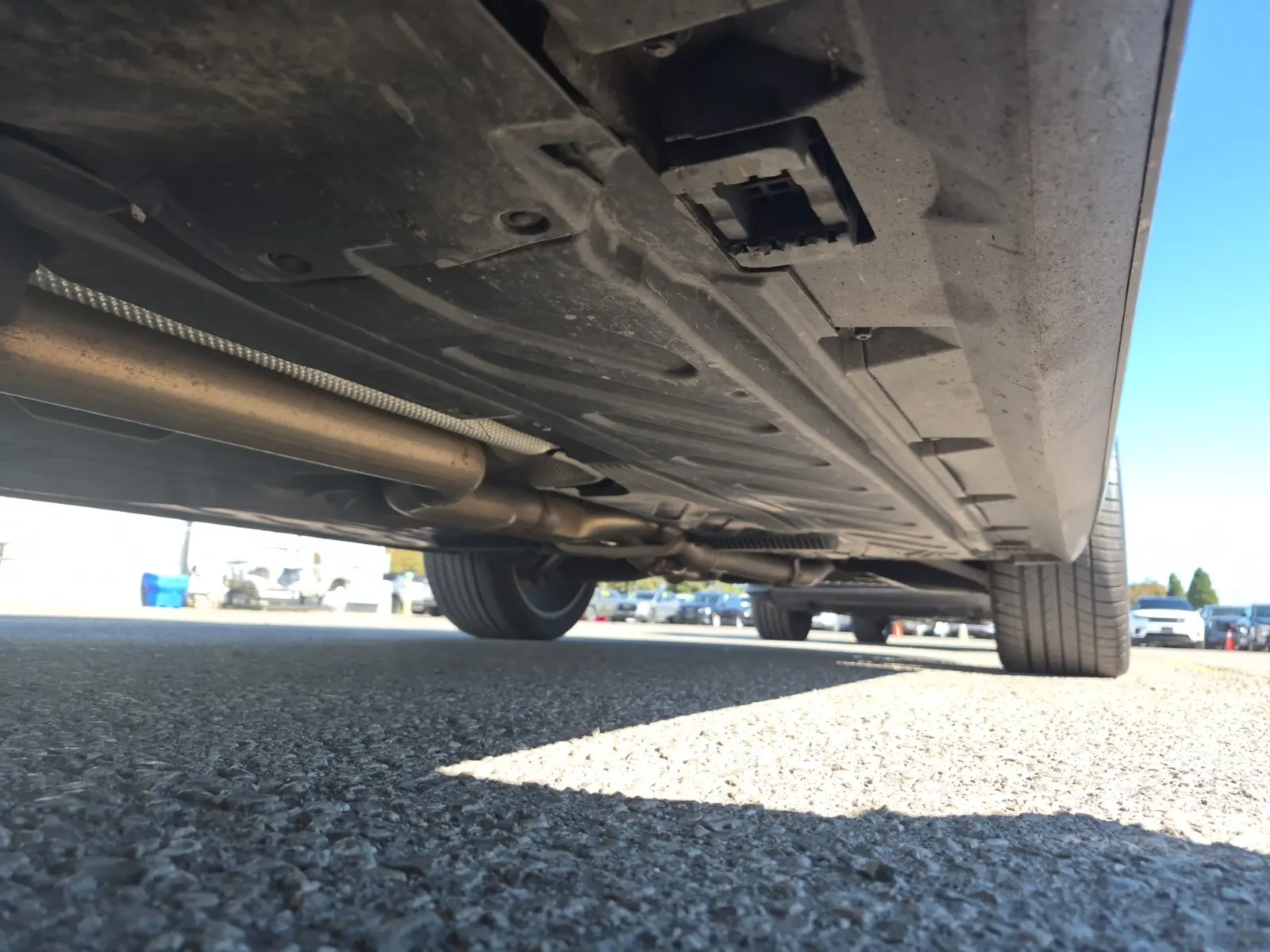 Undercarriage - Driver Photo
