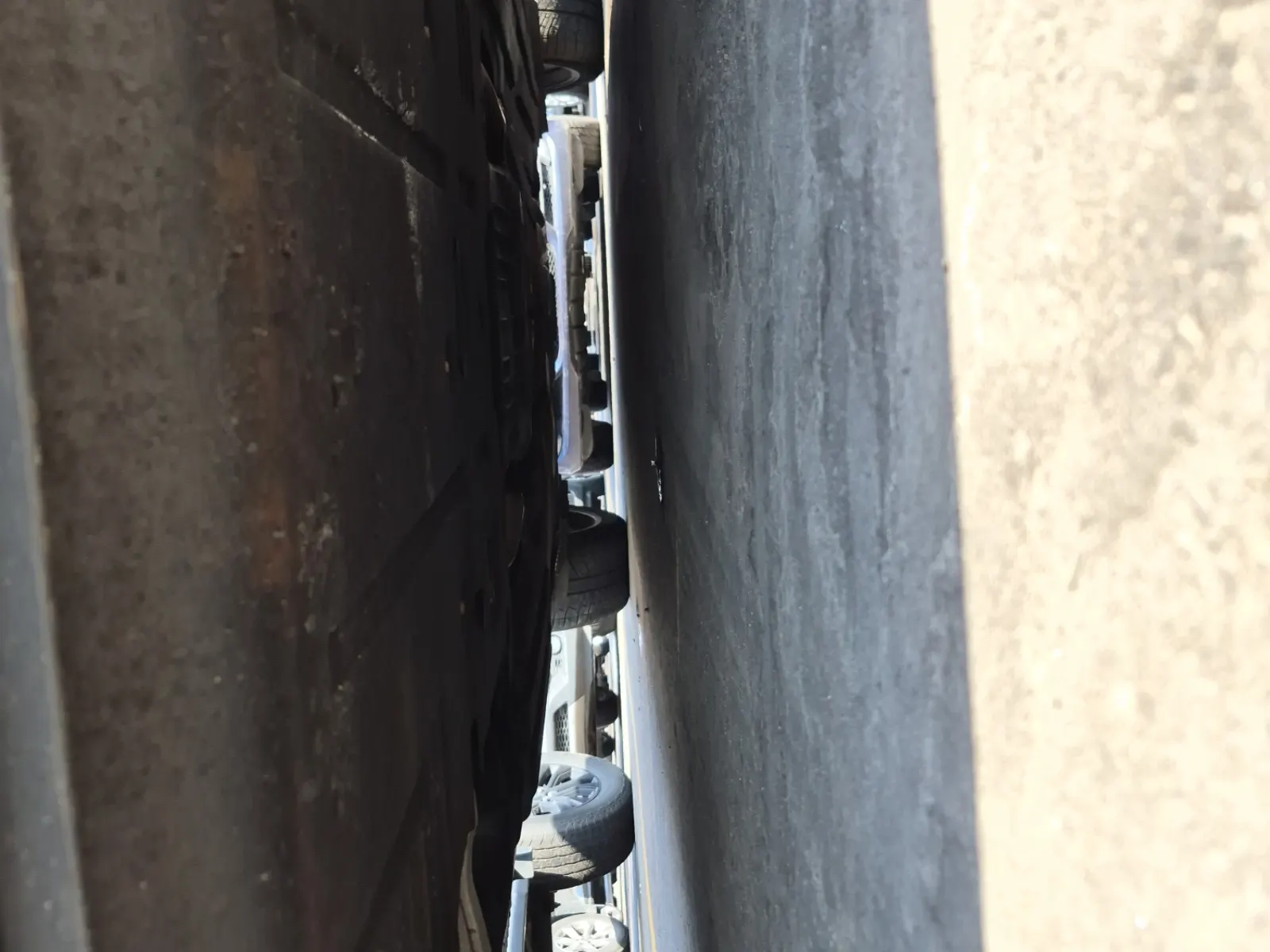 Undercarriage - Front Photo