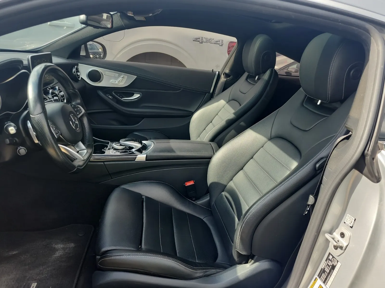 Front Interior Photo