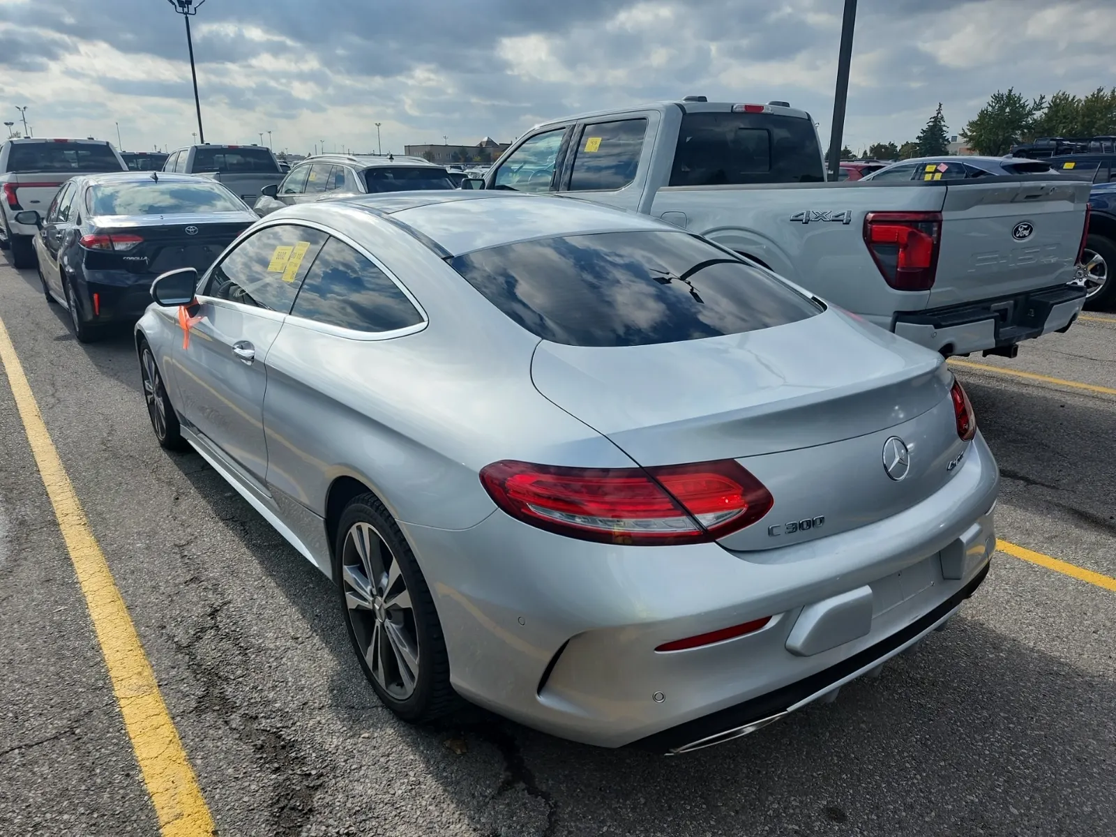 Driver Rear 3/4 Photo
