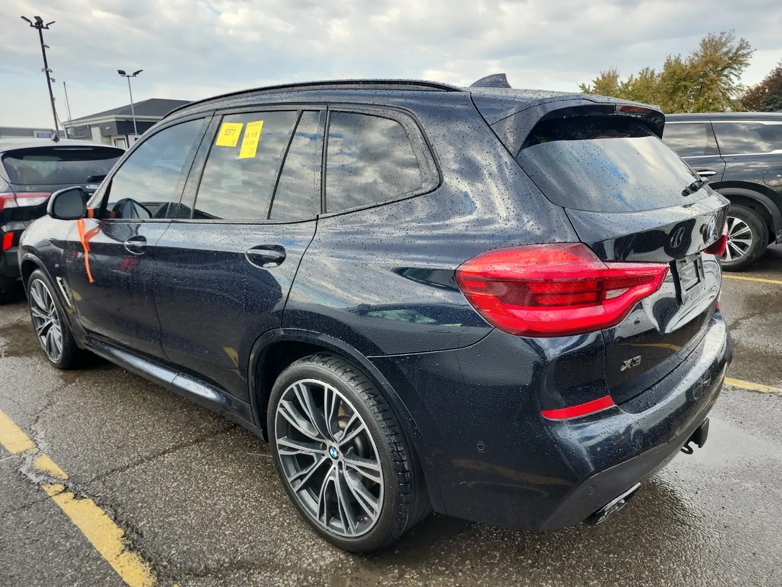 Driver Rear 3/4 Photo