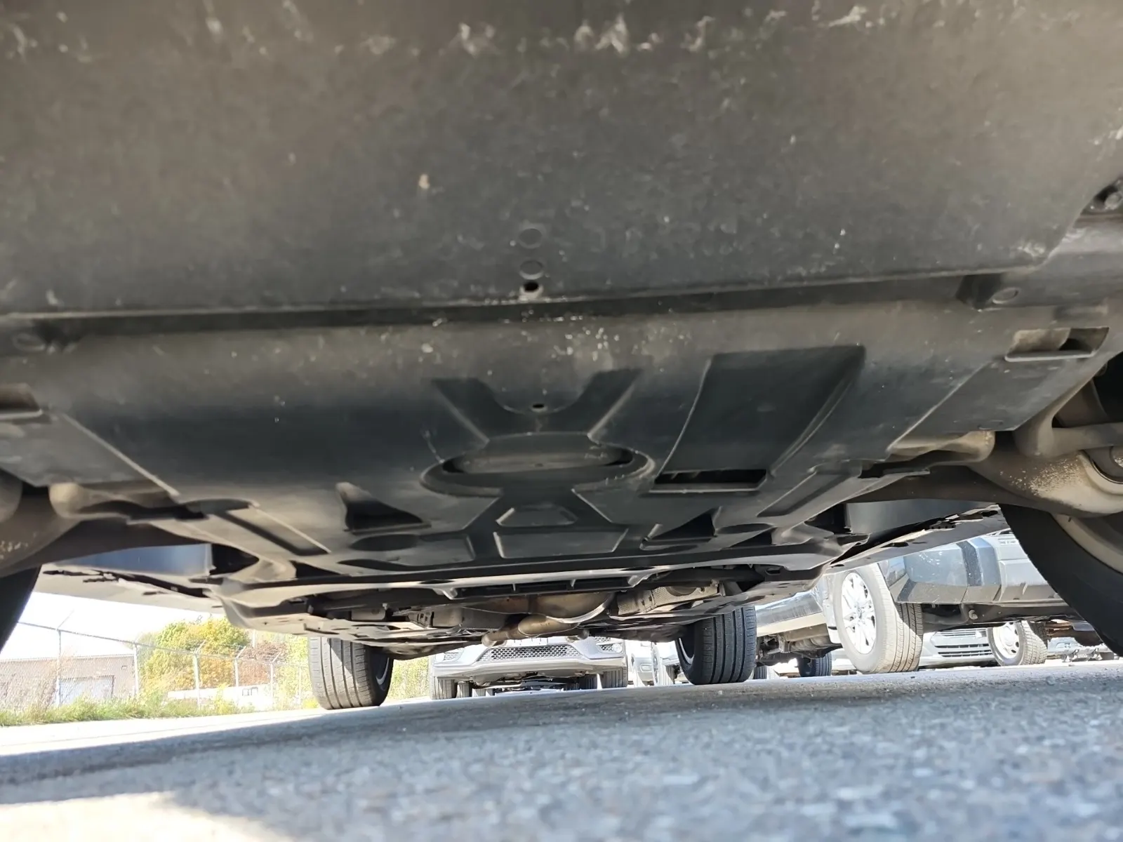 Undercarriage - Front Photo