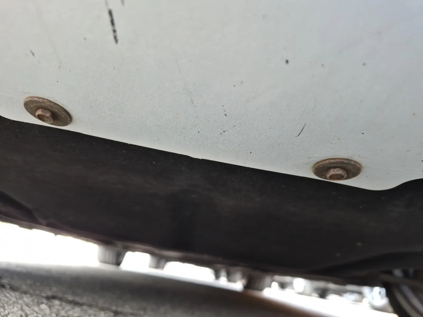 Undercarriage - Front Photo